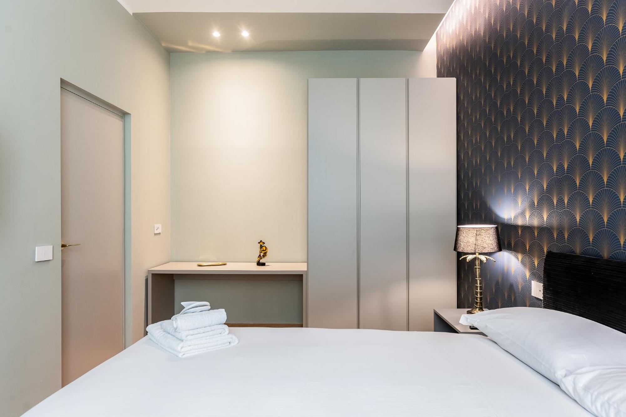 Luxury Apartment - Near Stazione Centrale Mailand Exterior foto