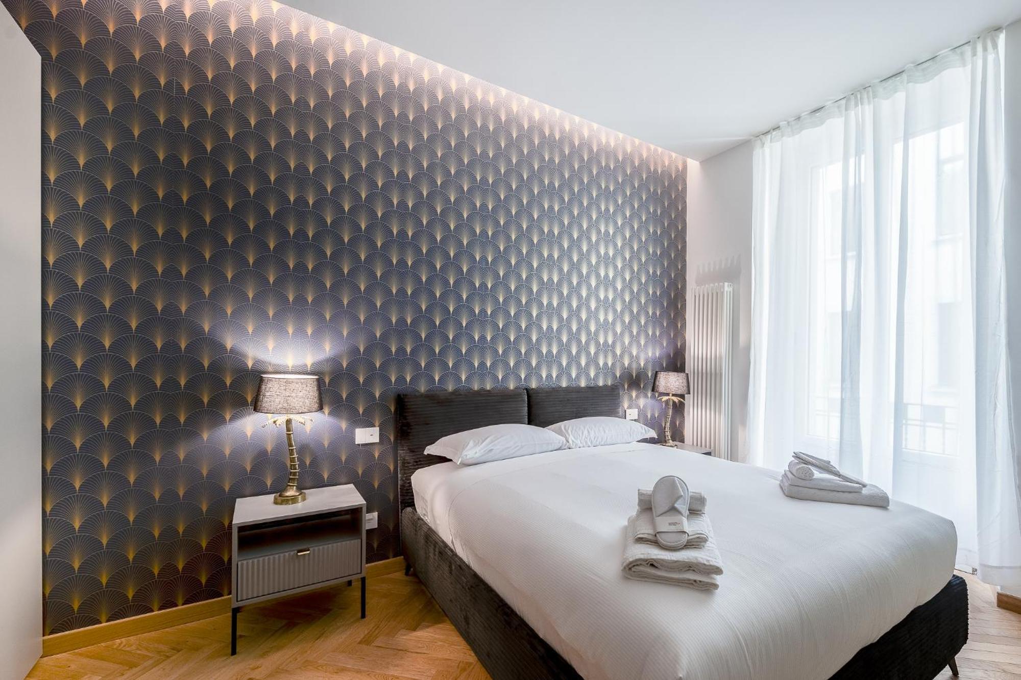 Luxury Apartment - Near Stazione Centrale Mailand Exterior foto